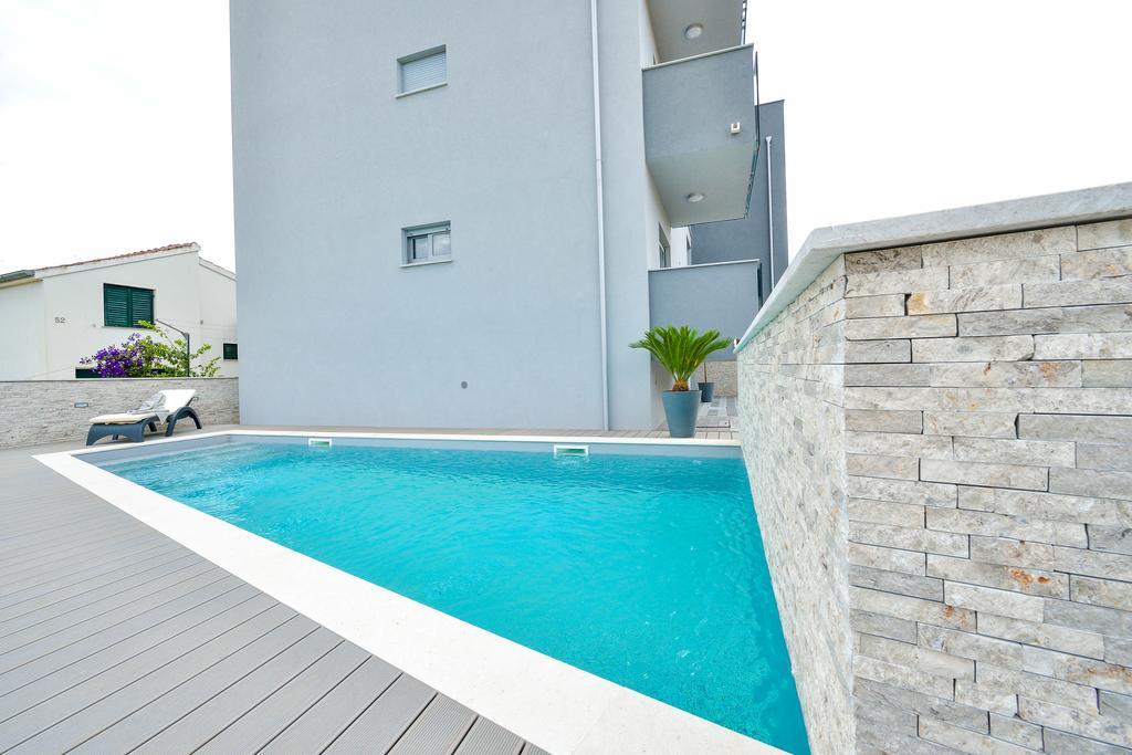 Apartments Sun Resort Nikolina Bibinje Exterior foto